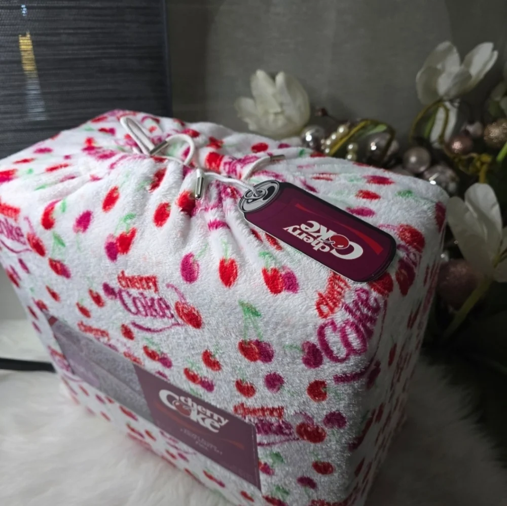 Cherry Coke Full velvet plush 4 piece sheet set new